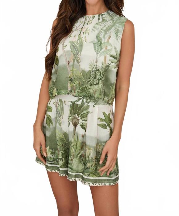 MILIO MILANO Pants - NEW MILIO MILANO tropical palm tree shorts in cream/ green